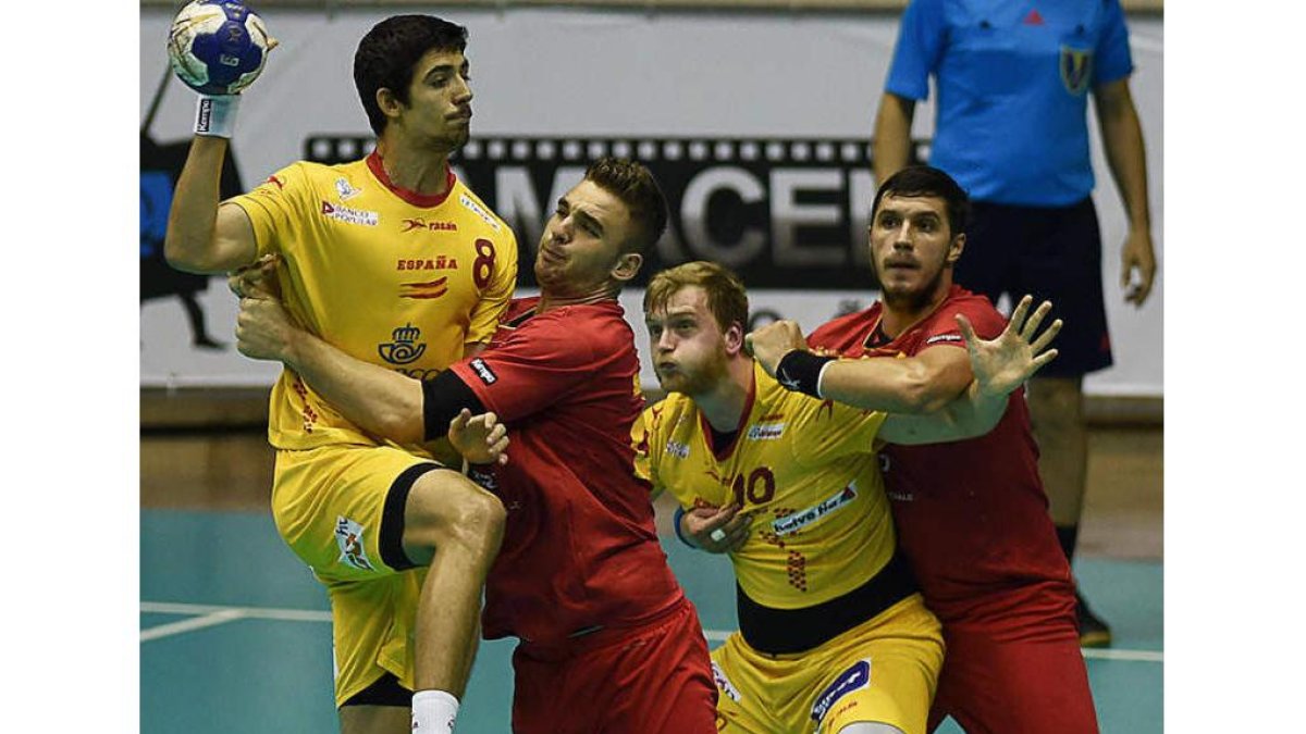 España perdió ante Dinamarca la quinta plaza del Mundial .