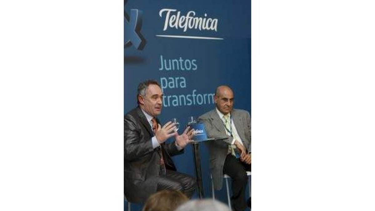 Adriá y Abril, secretario técnico de Telefónica.