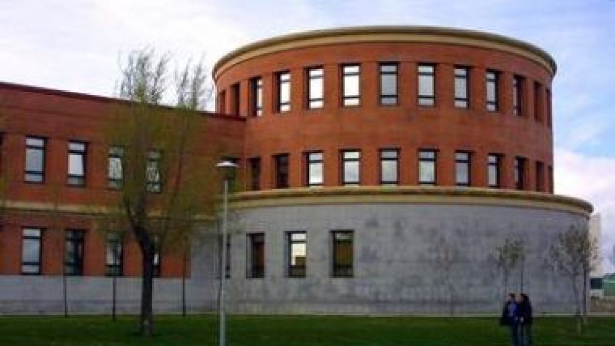 Esta importante investigación se ha realizado desde la Escuela de Ingeniería Industrial e Informátic