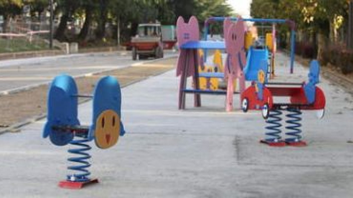 Los juegos infantiles del conocido como parque de Pocoyó se trasladarán a una zona interior de Papal