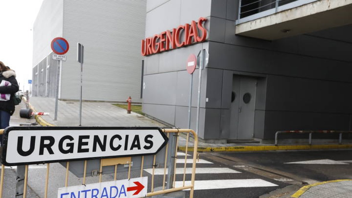 Acceso a Urgencias en el Hospital de León.