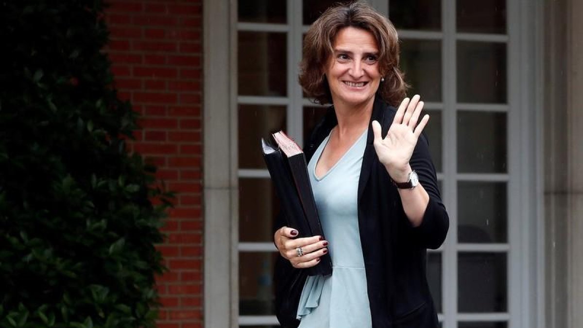 Teresa Ribera, ministra para la Transición Ecológica, a su llegada esta mañana ala Moncloa para el primer Consejo de Ministros del Gobierno de Pedro Sánchez