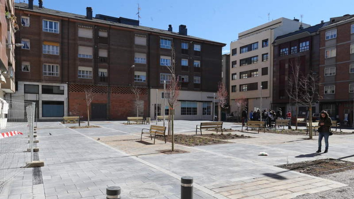 La plaza de Sánchez Albornoz, en una imagen de archivo, recibirá 97.000 euros.