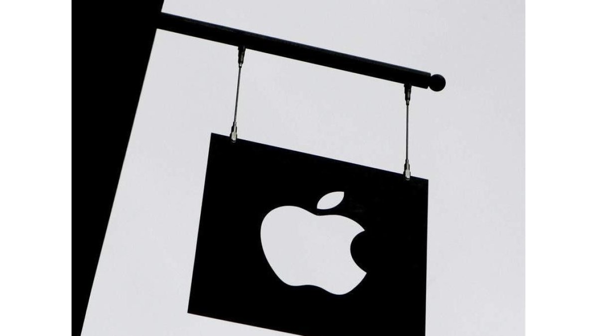 Apple gasta millones en ofrecer una imagen de marca positiva, pero las críticas no cesan.