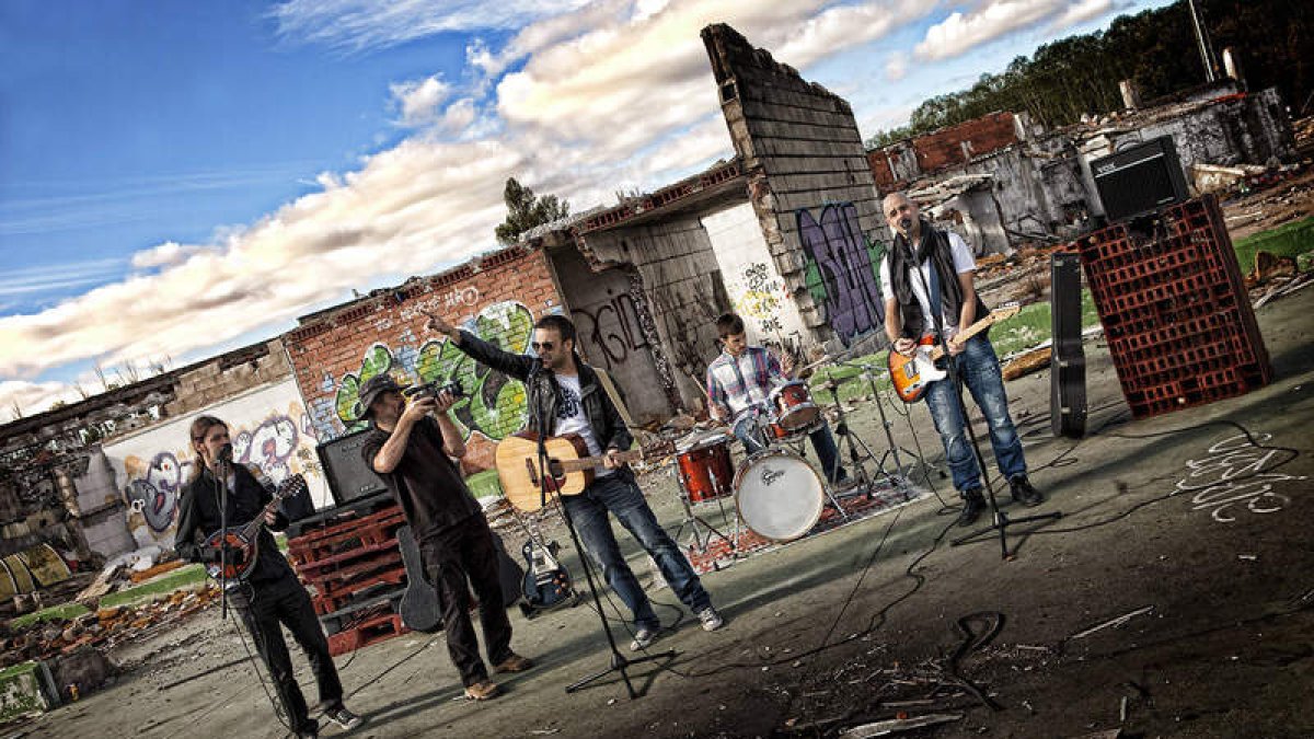 Imagen del videoclip del grupo leonés Polaroids, que está grabando nuevo disco.