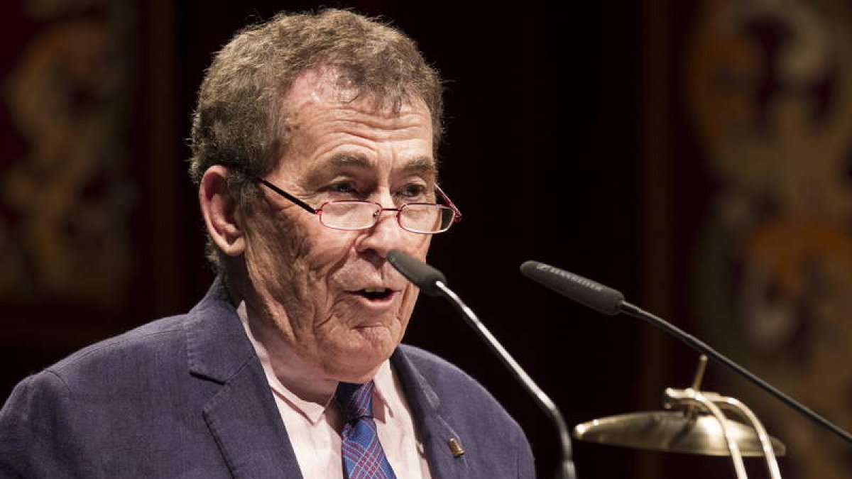 Fernando Sánchez Dragó. JOSÉ MANUEL VIDAL