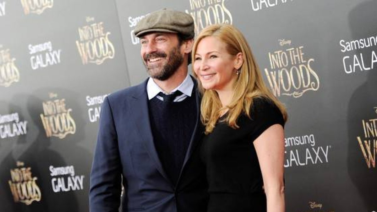 El matrimonio de actores Jon Hamm y Jennifer Westfeldt han anunciado su separación, después de 18 años de historia juntos.