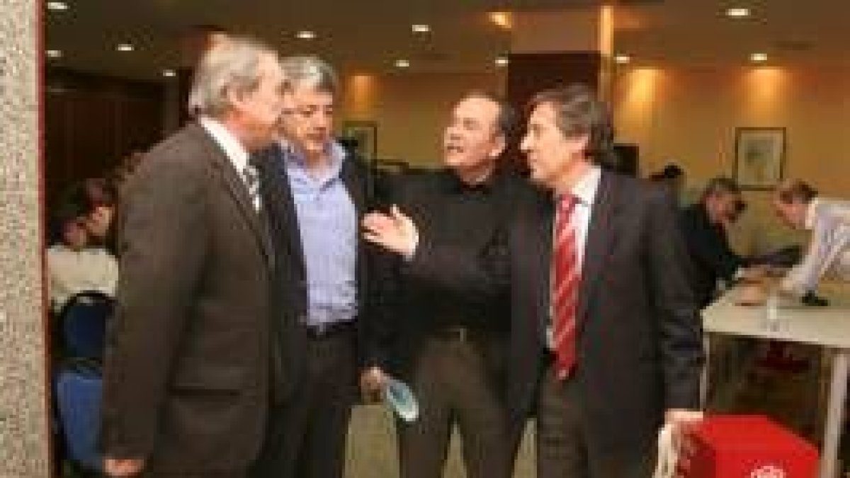 Canedo, Martínez, Saavedra y Villalba en las pasadas municipales