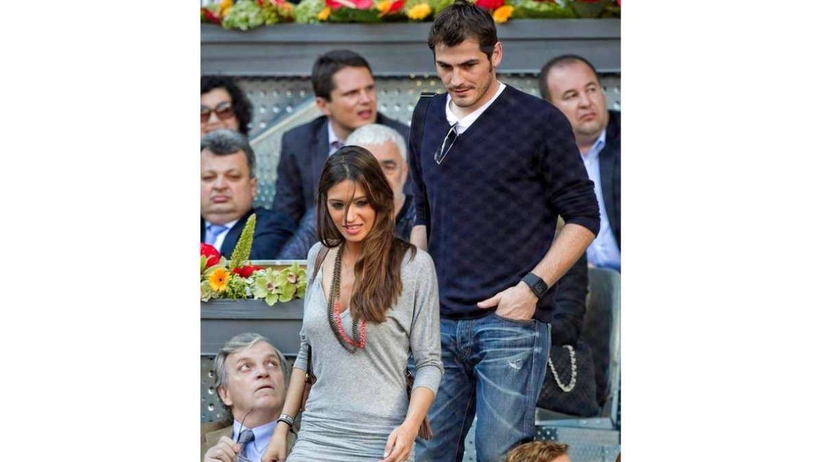 Iker Casillas reconoce que «me gustaría que se quedaran con el Iker persona, más que con el buen o mal portero».