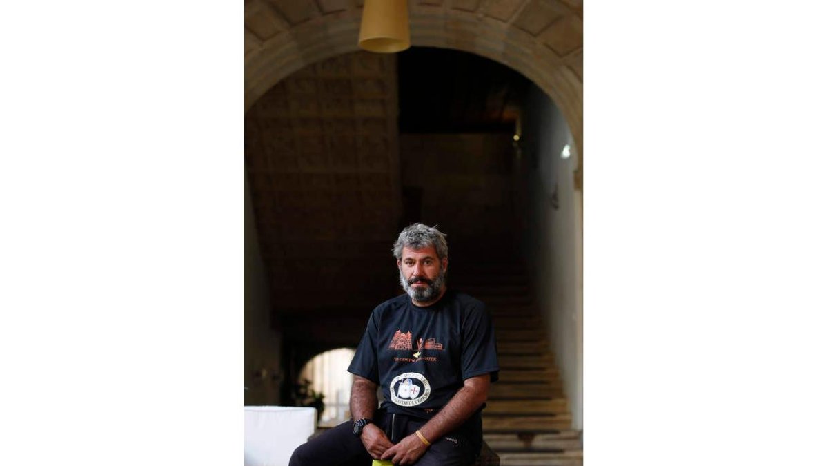 Albert Palacio, ayer, en la Casa de Espiritualidad de León. JESÚS F. SALVADORES