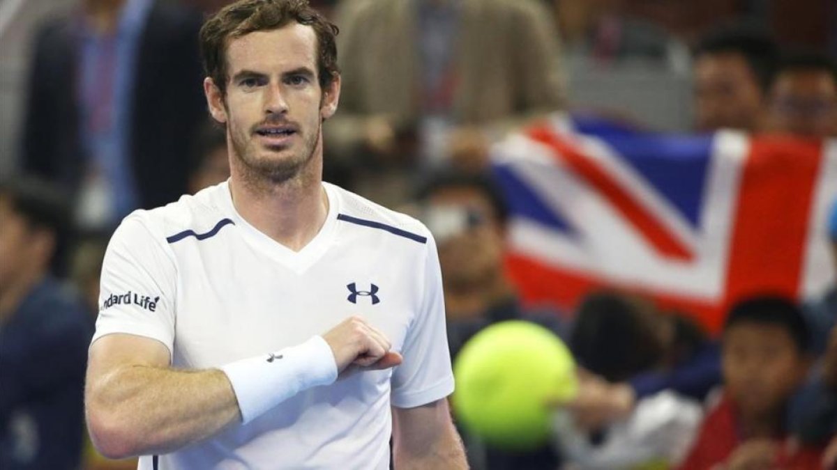 Murray se dirige al público en Pekín este miércoles.