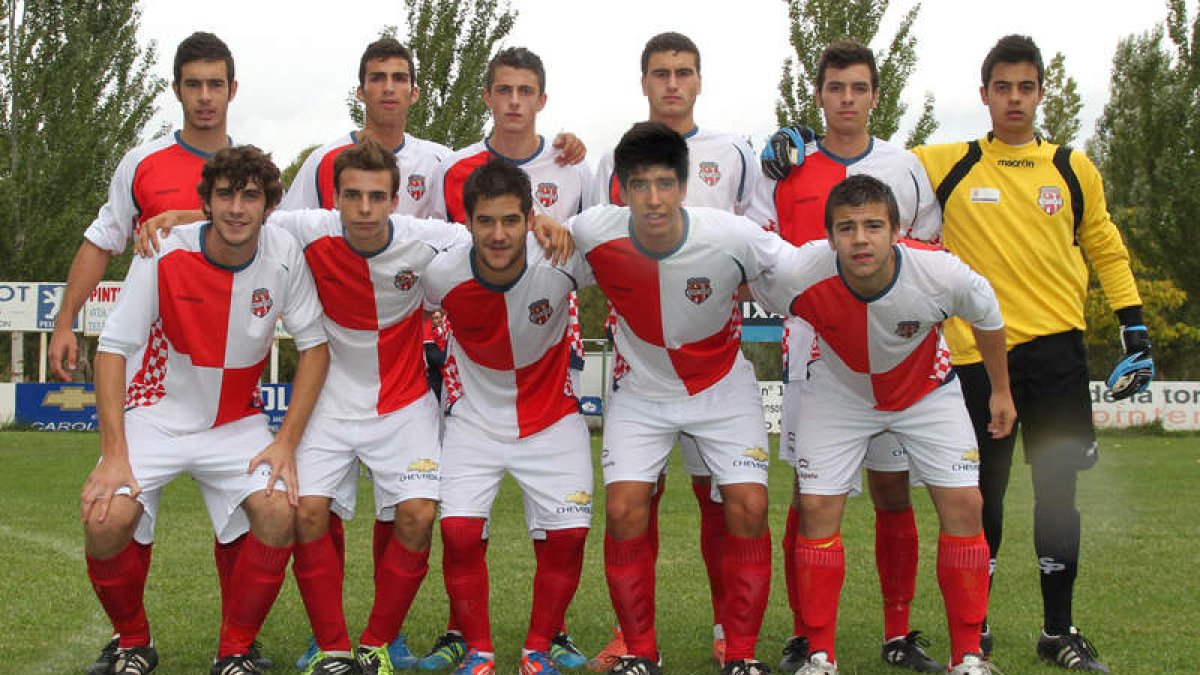 Formación del Ejido que lidera el grupo B de la 1.ª División Regional Juvenil.