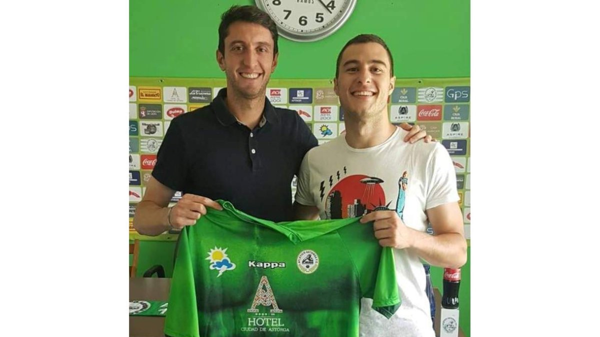 Juan Bardal e Isma, en la presentación. DL