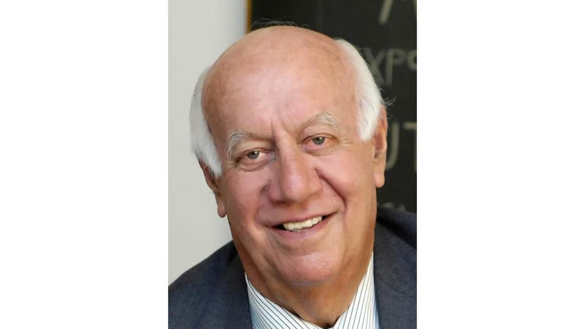 Ramón García-Moliner González-Regueral.