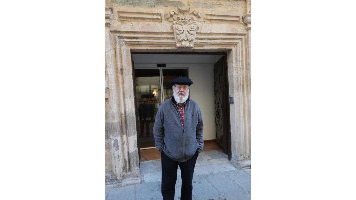 José Luis Cuerda, ayer en la calle del Agua de Villafranca.