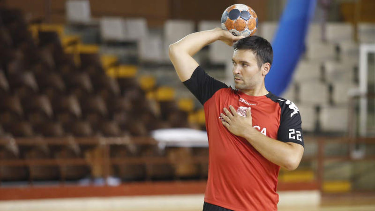 José Mario Carrillo regresó al Abanca Ademar la temporada pasada.
