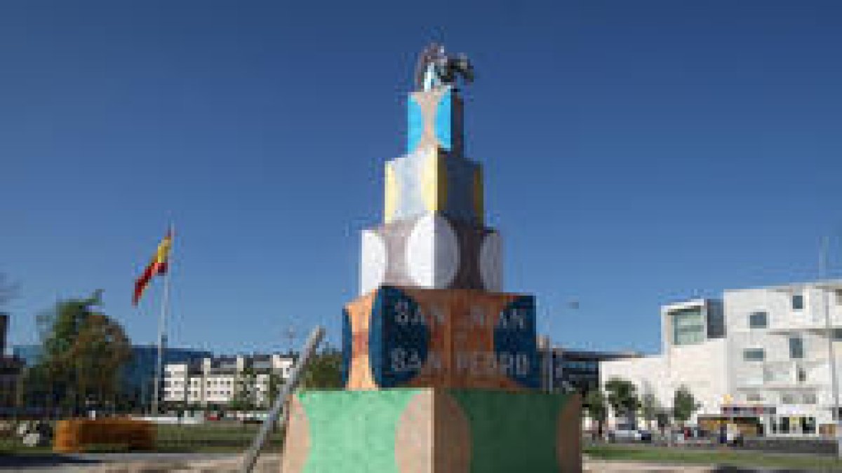 La escultura que se quemará esta noche.