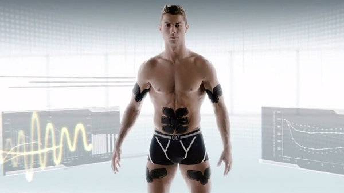 Ronaldo, protagonista de un vídeo que muestra el aparato que fortalece el cuerpo a través de descargas eléctricas.