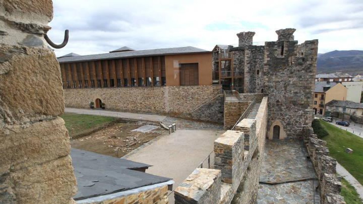 El Castillo de los Templarios de Ponferrada.