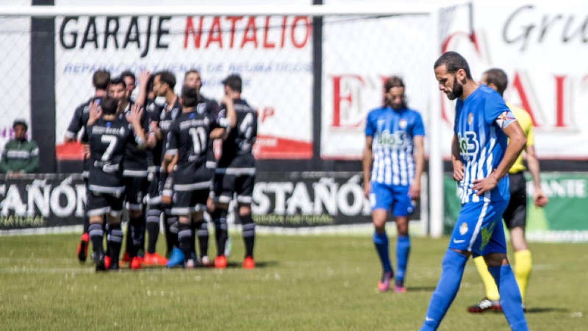 El Lealtad completa el calendario de pretemporada de la Deportiva. L. DE LA MATA