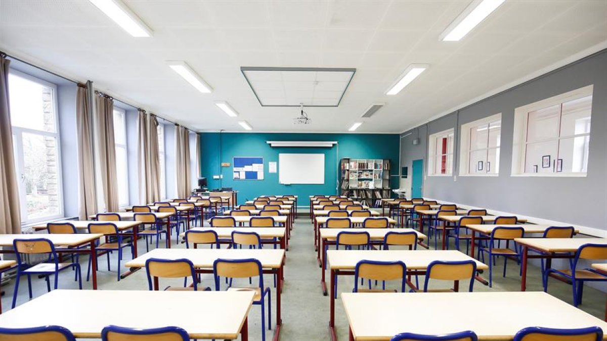 ¿Cómo se debe ventilar una aula en invierno para prevenir el COVID-19?
