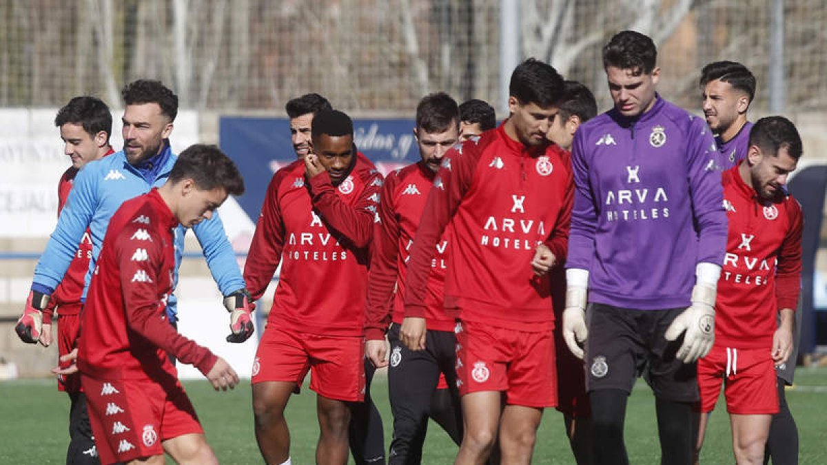 Una buena parte de la plantilla de la Culural será nueva la próxima Liga. FERNANDO OTERO