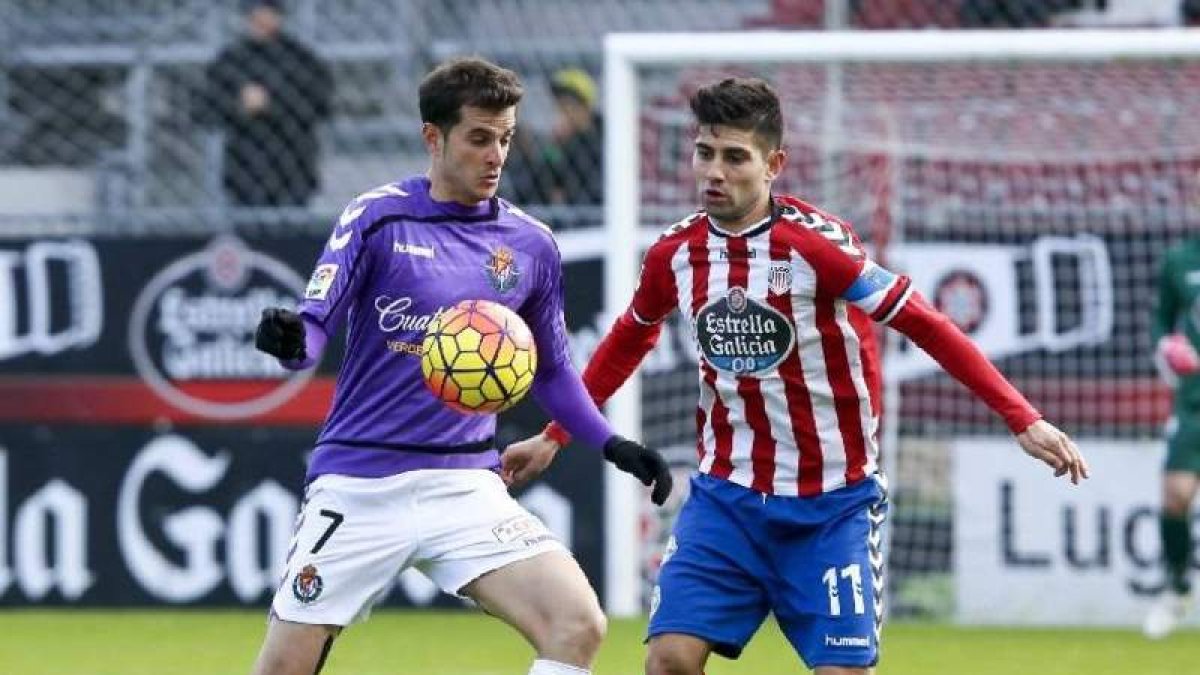Manu Rodríguez, a la derecha, tiene una oferta de la Cultural. DL