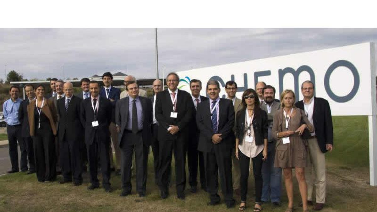 Plenario del Foro, a su llegada a Chemo, en el polígono de Villaquilambre.