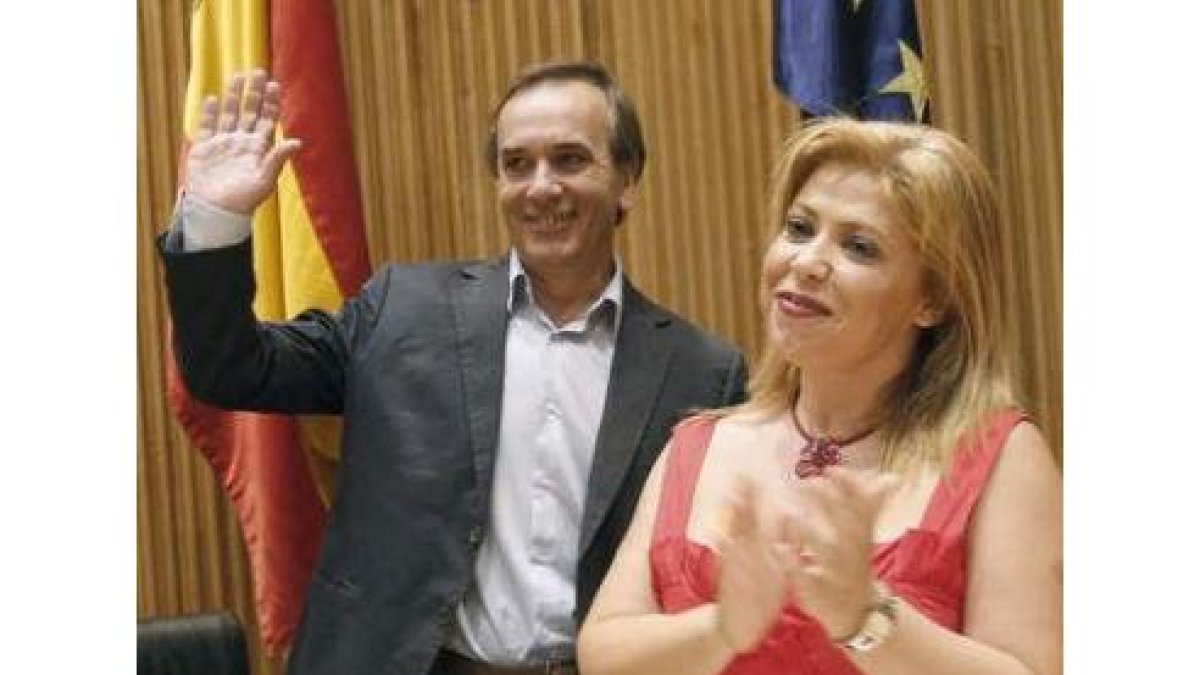 Alonso se reincorporó ayer al trabajo parlamentario.