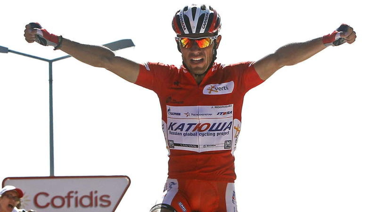Joaquim ‘Purito’ Rodríguez, del equipo Kathusa, se proclama vencedor de la duodécima etapa.