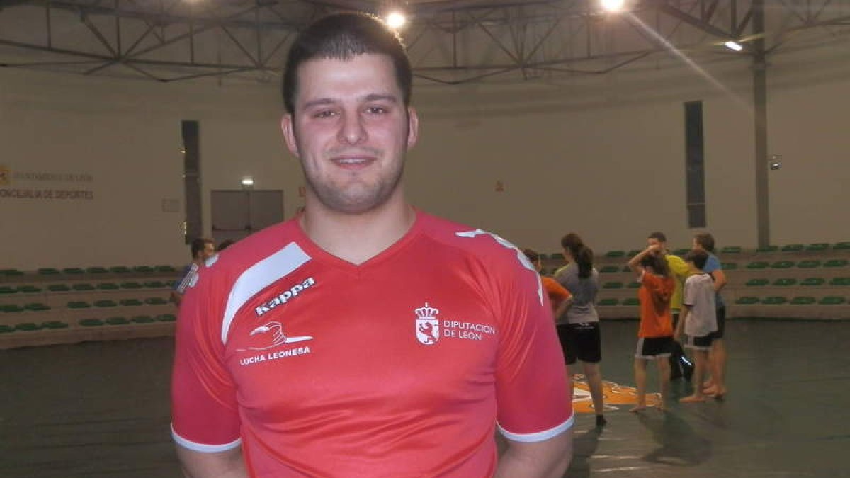 Rodrigo Fuentes aspira a hacerse con el entorchado en la categoría de semipesados y pesados. DL