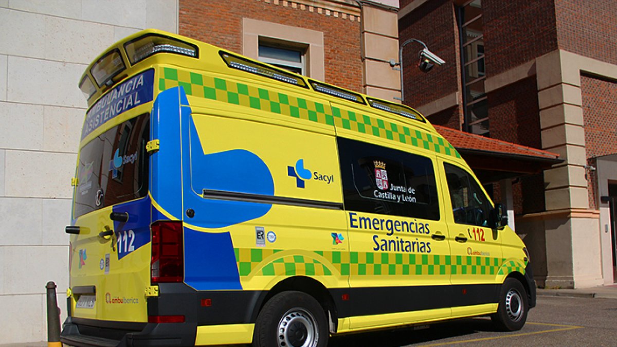 Una ambulancia del Sacyl. EMERGENCIAS 112
