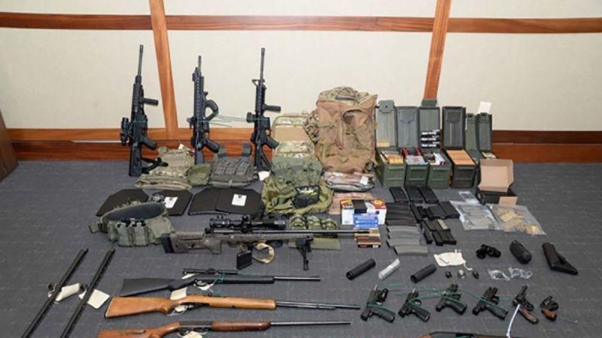 Las armas con las que un teniente de los EEUU planeaba un ataque masivo.