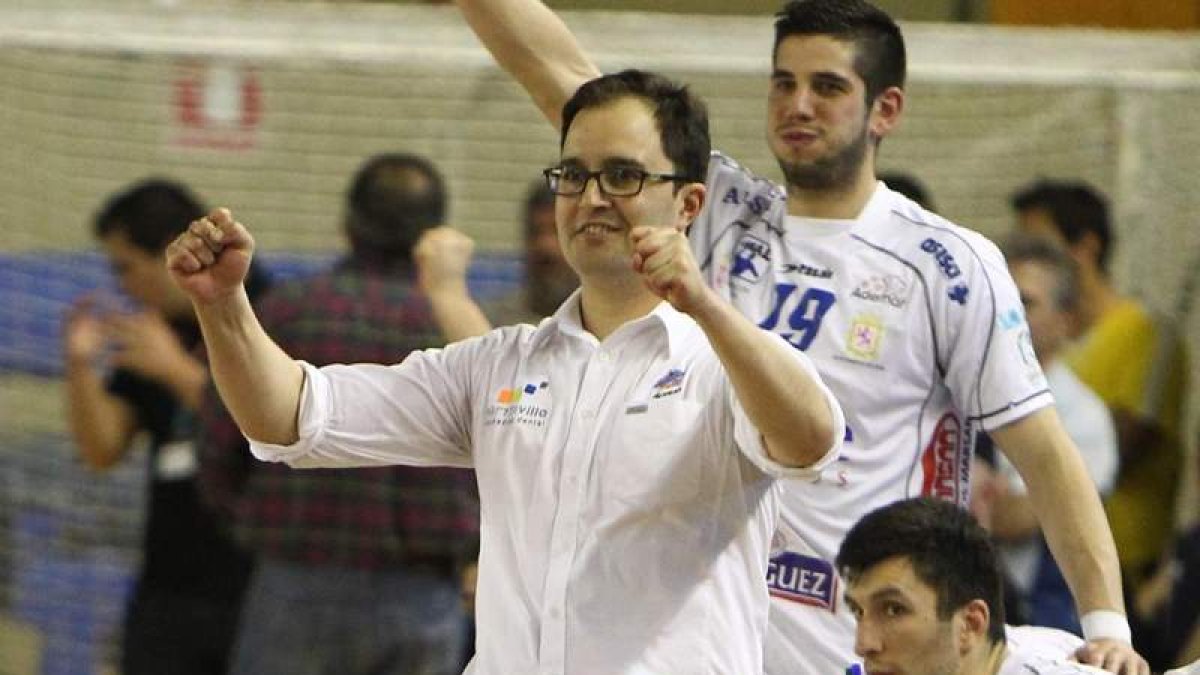 El entrenador del Ademar, Dani Gordo, podría sellar esta semana su continuidad.