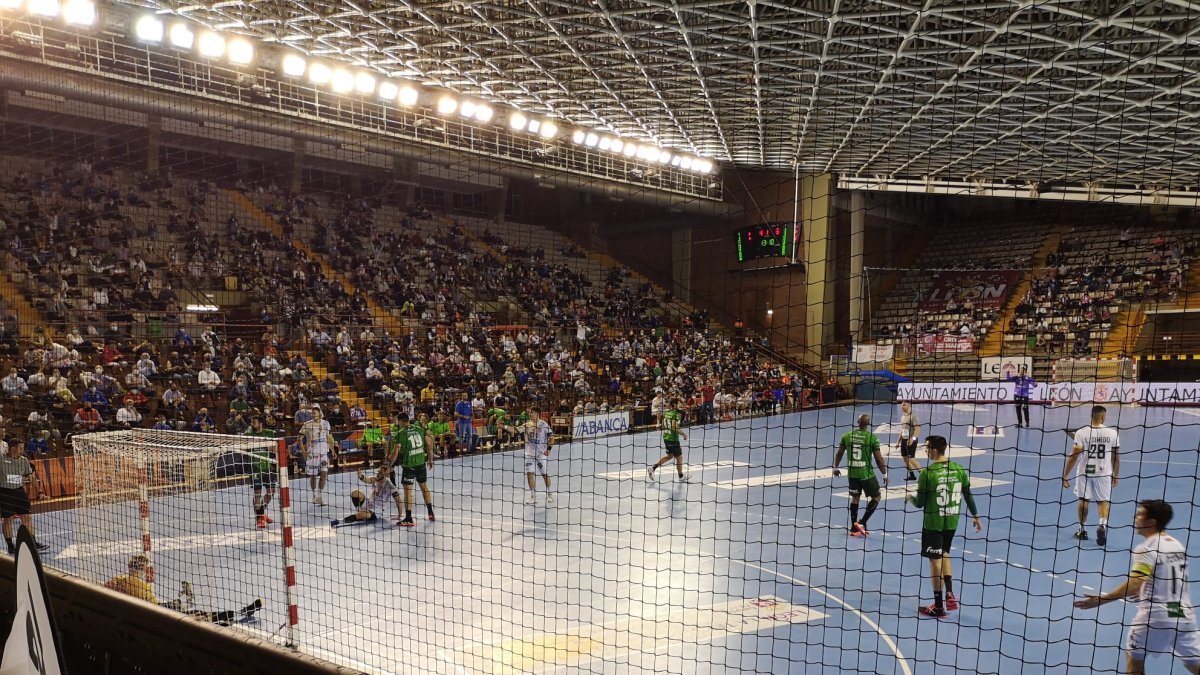 Un partido del Ademar. DL