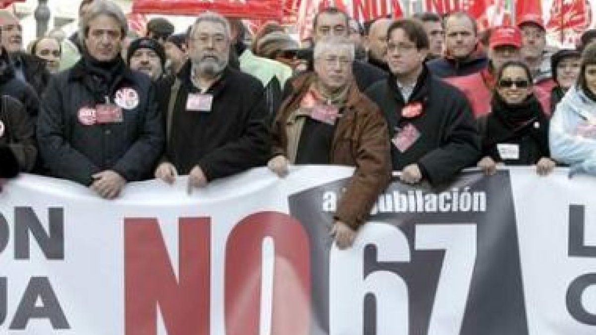 Méndez y Toxo, durante la movilización del pasado día 18 contra la reforma de las pensiones.
