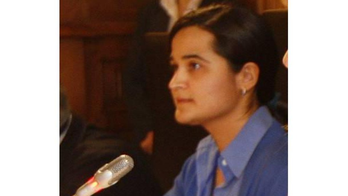 Triana Martínez, la joven detenida junto a su madre por el crimen de Isabel Carrasco