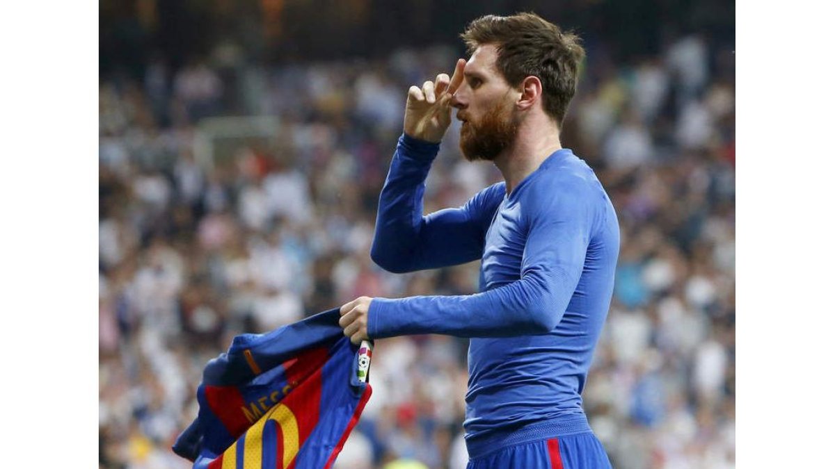 Cristiano no se mostró fino frente al FC Barcelona. KIKO HUESCA