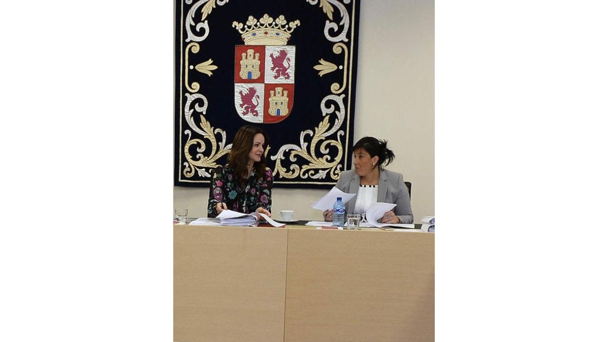 Reunión de la Mesa de las Cortes de Castilla y León. NACHO GALLEGO