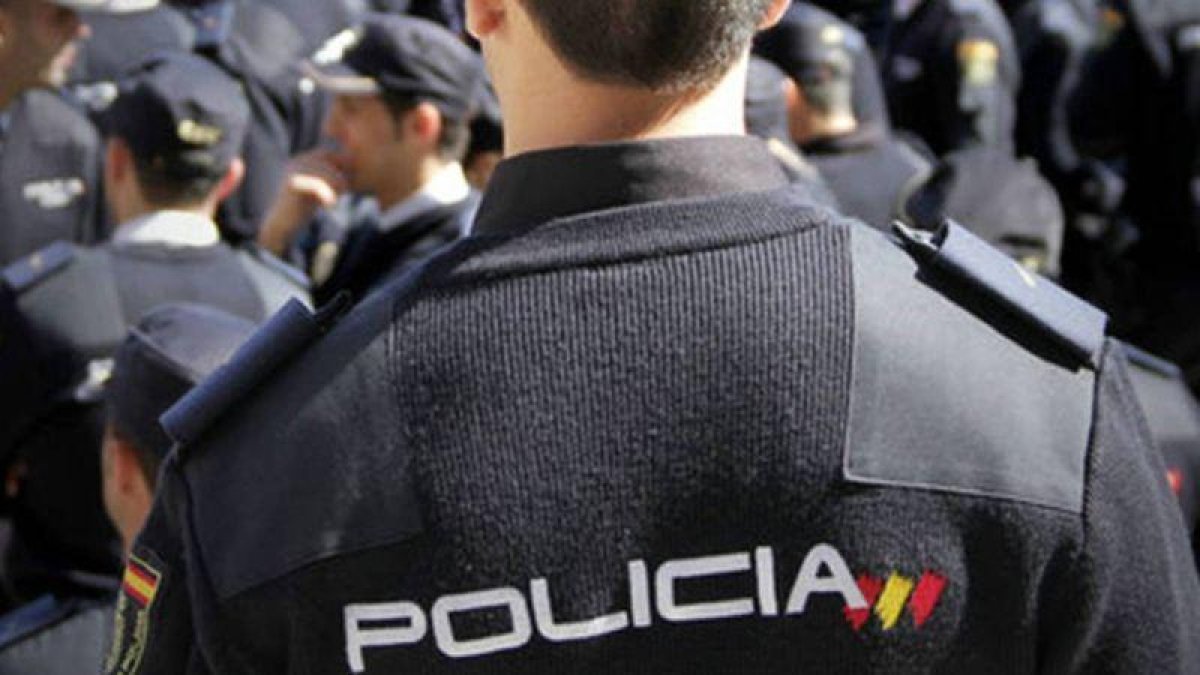 Agente de la Policía Nacional, en una foto de archivo.