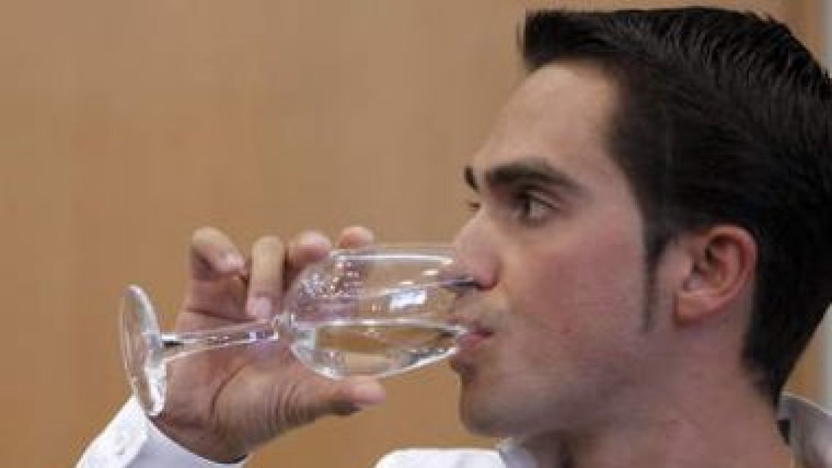 Alberto Contador defendió ayer, por enésima vez, su inocencia.