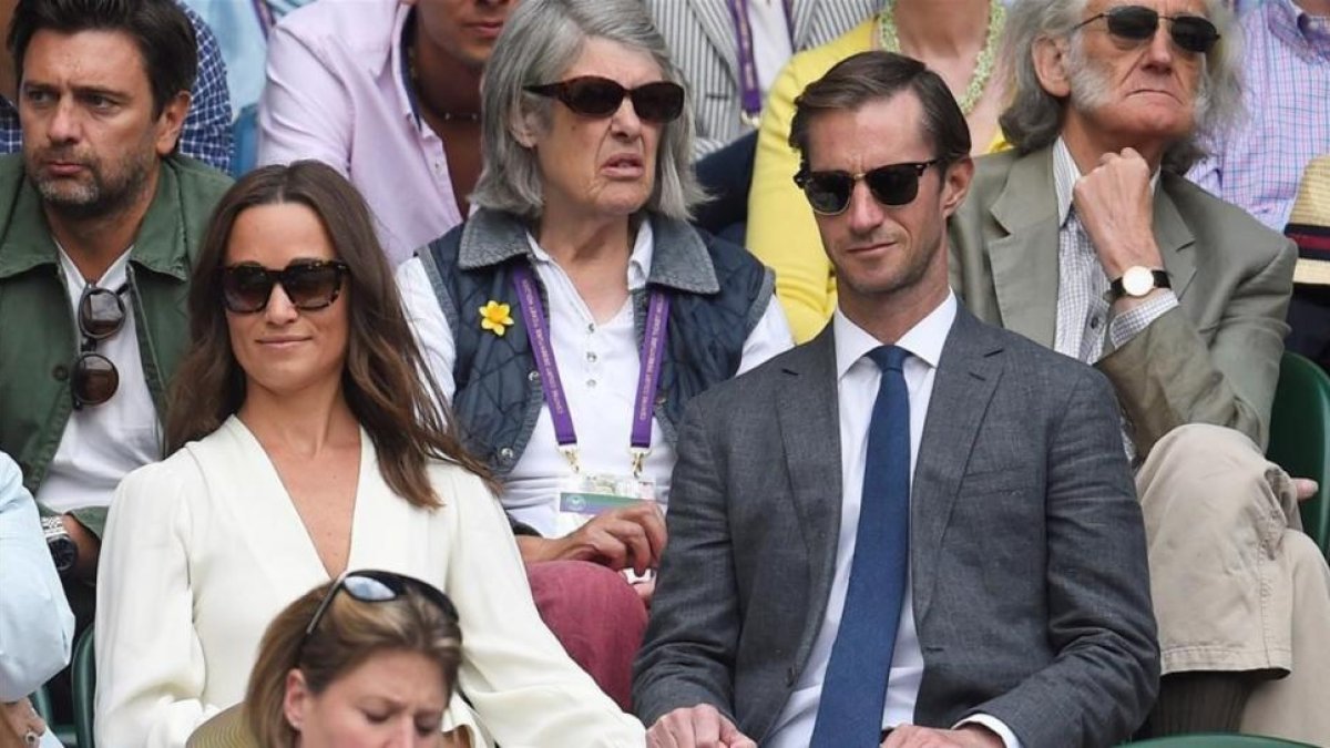 Pippa Middleton y su marido, James Matthews, en un partido de Wimbledon del año pasado.
