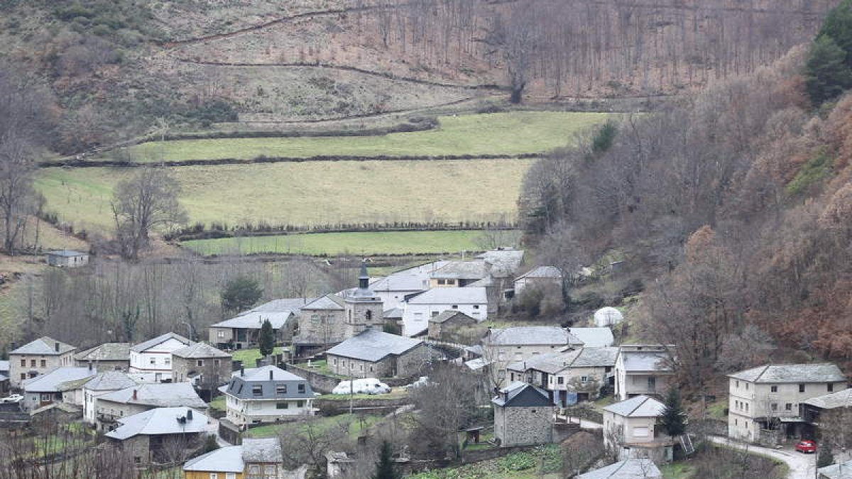 La Junta quiere concentrar la dispersión administrativa en el mundo rural aglutinando municipios en unidades rurales.