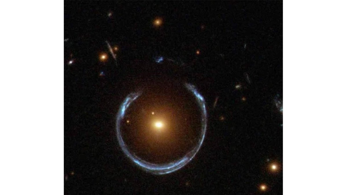 Lentes gravitacionales. UCHILE