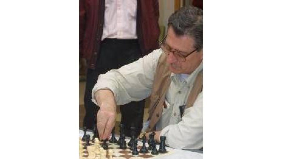 El periodista Miguel Ángel Nepomuceno es Maestro Internacional de Ajedrez