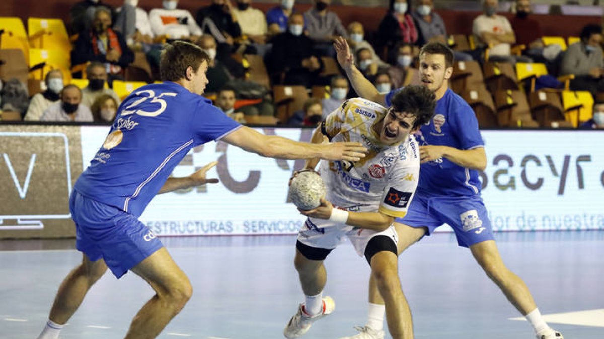El Ademar ya conoce su rival en la Copa del Rey. MARCIANO PÉREZ