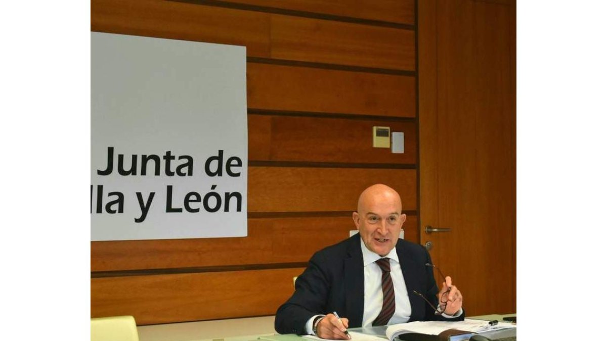 Jesús Julio Carnero, consejero de Agricultura. DL