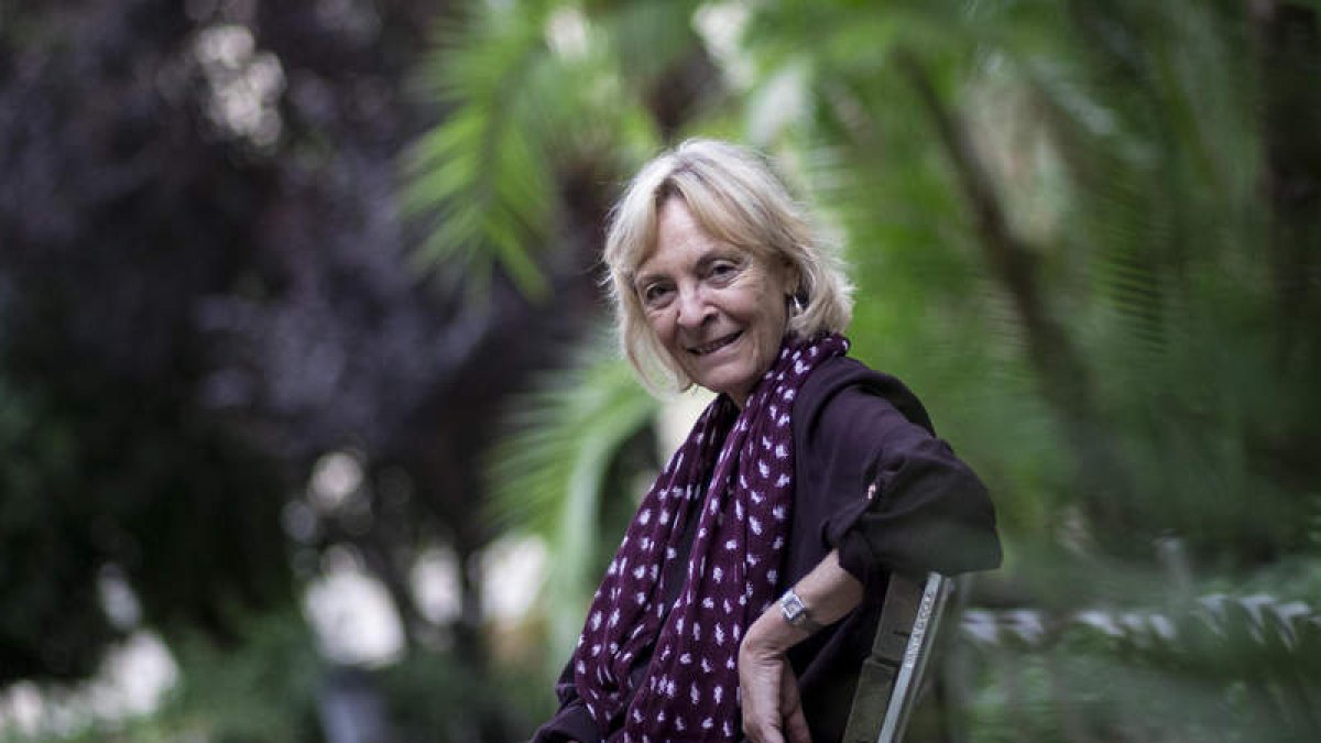 La escritora y académica Soledad Puértolas