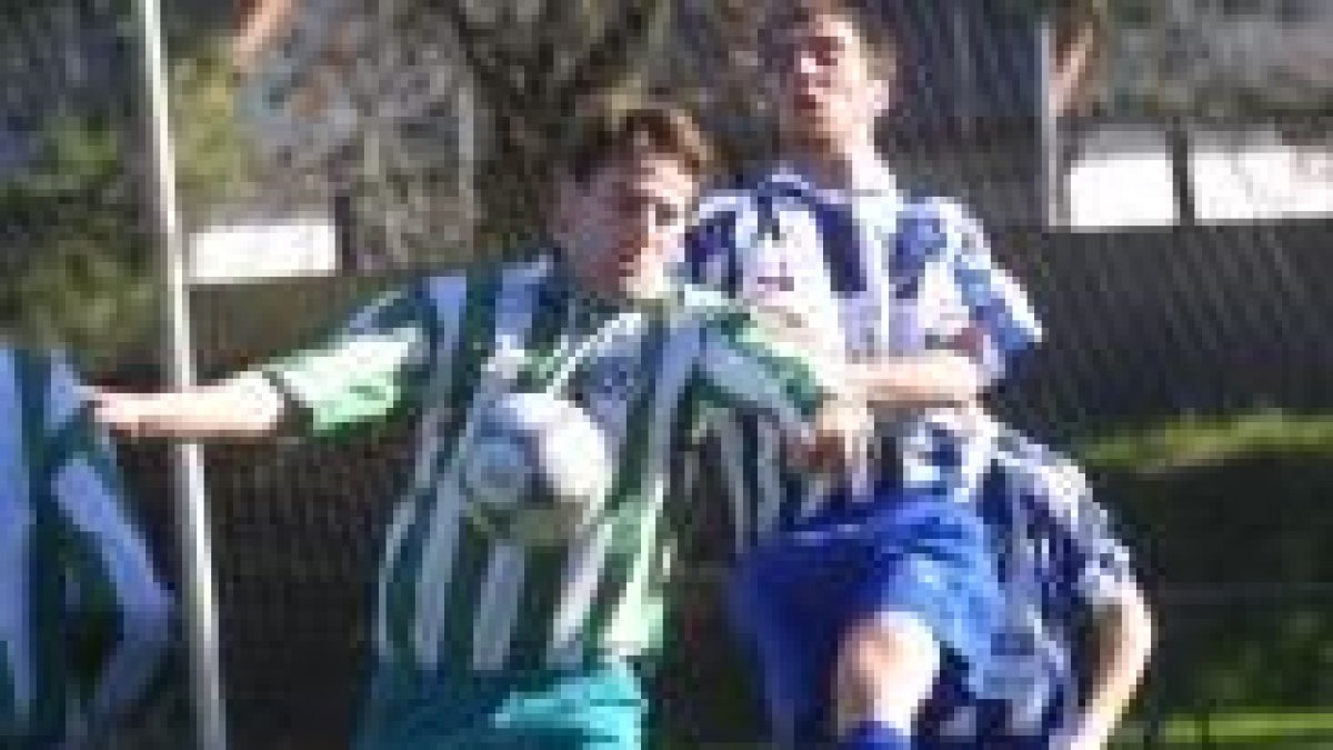 El juego de la Deportiva fue más sólido que el de su rival, el Victoria
