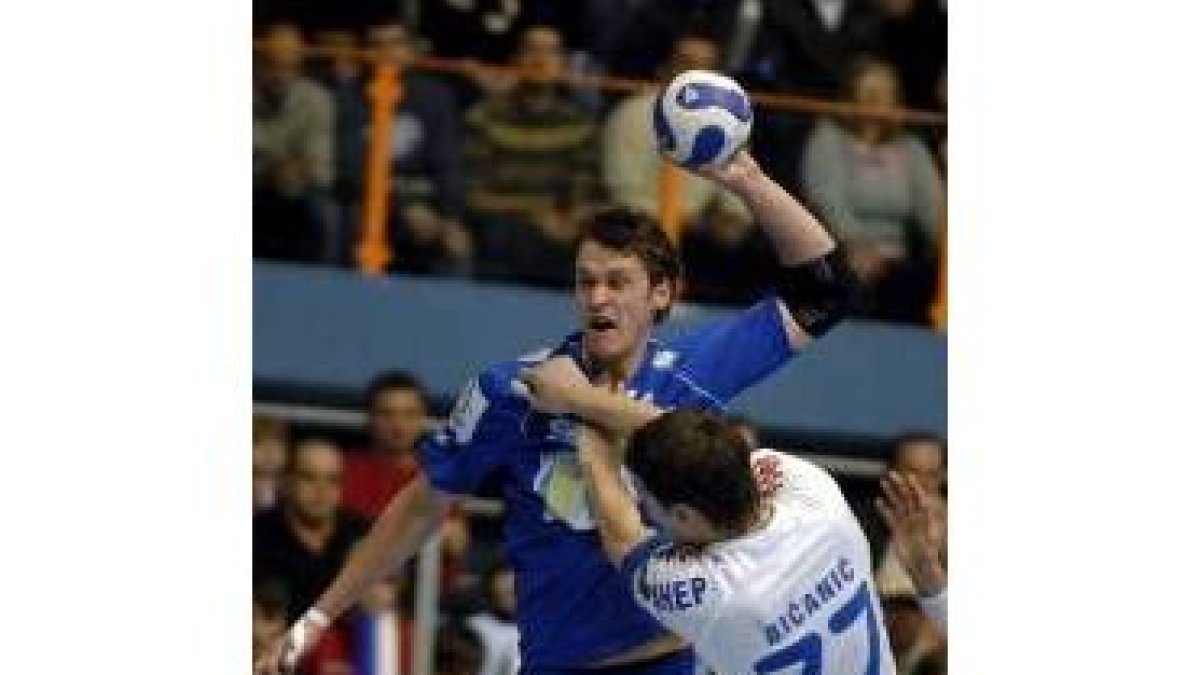 Laluska en un partido de Liga de Campeones ante el Zagreb